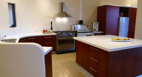 Jarrod Holst Building & Design - Gold Coast Builders 0