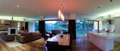MacKinnon T R & Co - Gold Coast Builders 1