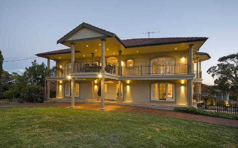 Southern Star Constructions (NSW) Pty Ltd - Gold Coast Builders 0
