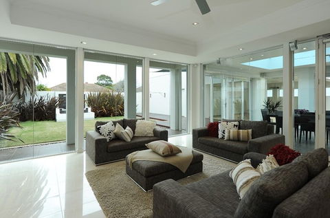 Modern Built - Gold Coast Builders 2