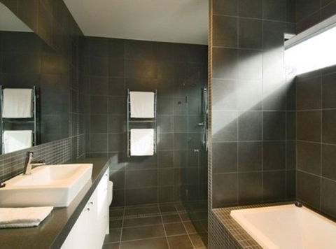 MXR Building & Tiling Services - Gold Coast Builders 2