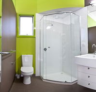 Supreme Bathrooms  Kitchens - Gold Coast Builders