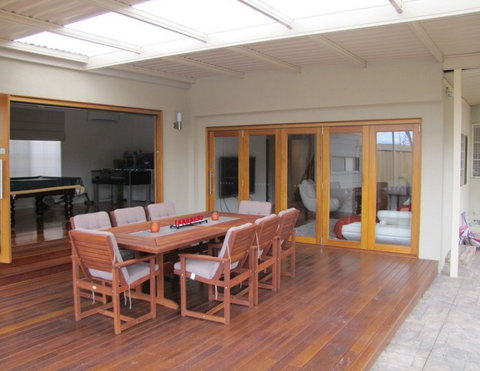 J&S Hammertime Carpentry - Gold Coast Builders 1