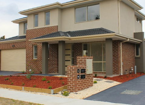 Bway Constructions - Gold Coast Builders 0