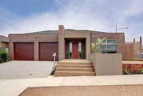 SARAC Homes - Gold Coast Builders 0