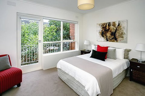Chic Property - Gold Coast Builders 2