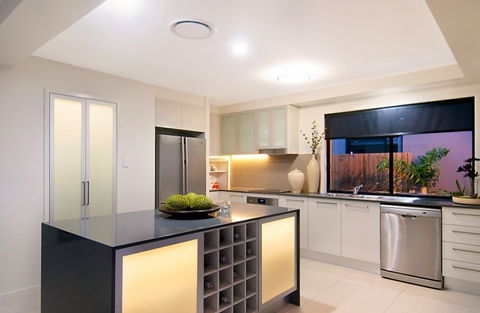 P J Burns Builders - Gold Coast Builders 1
